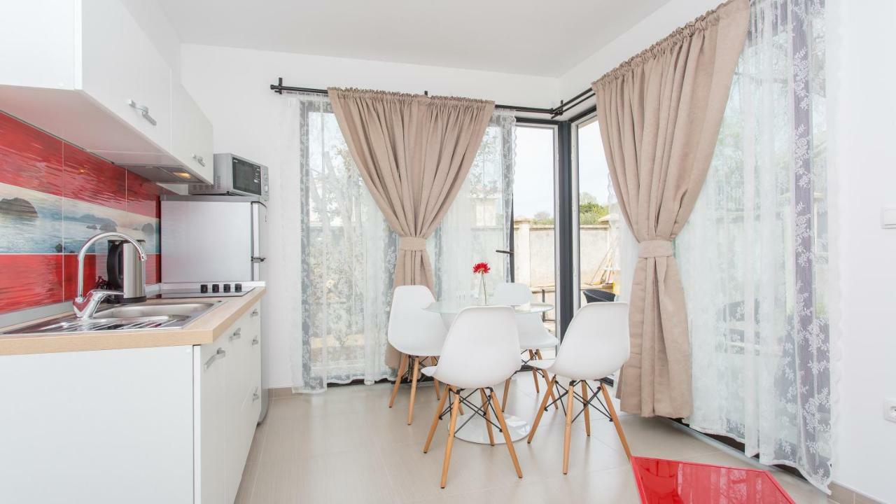 Apartmani Memories I Baška Extérieur photo