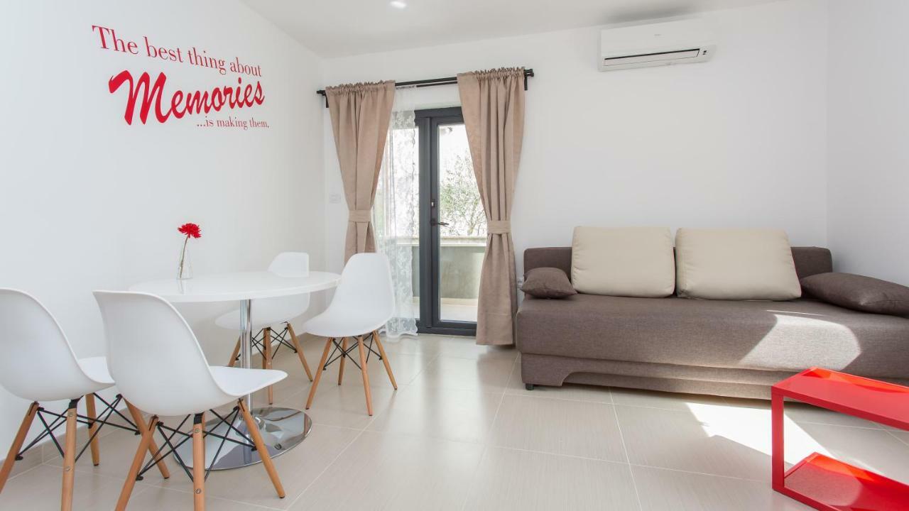 Apartmani Memories I Baška Extérieur photo