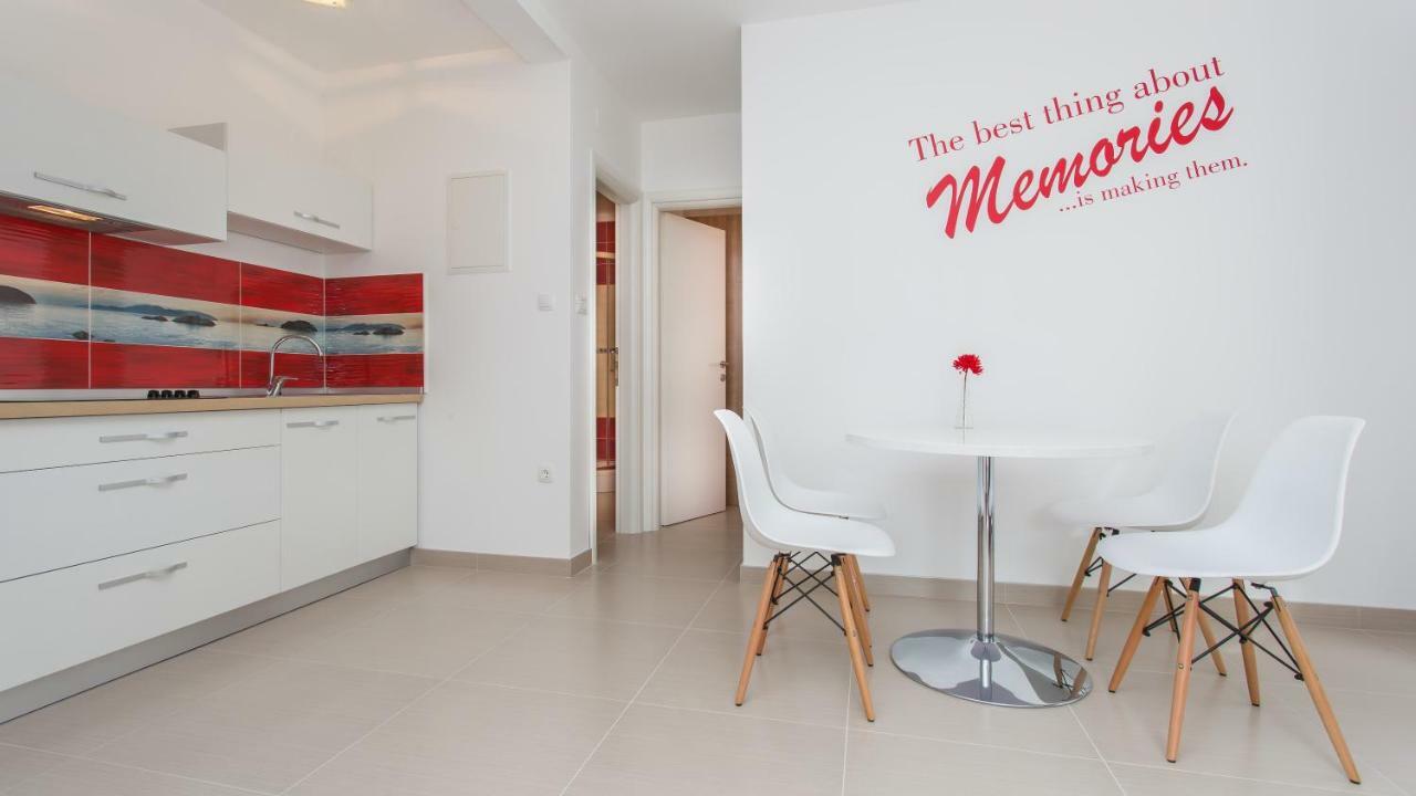 Apartmani Memories I Baška Extérieur photo