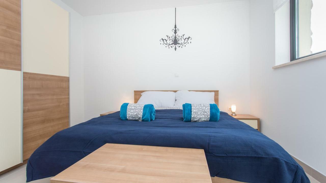 Apartmani Memories I Baška Extérieur photo